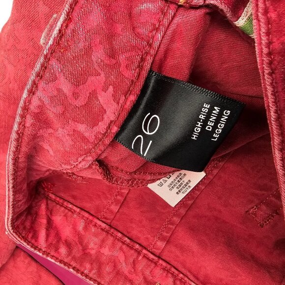 Anthropologie Pilcro High Rise  Denim Flocked Legging Size 26 - Picture 2 of 9